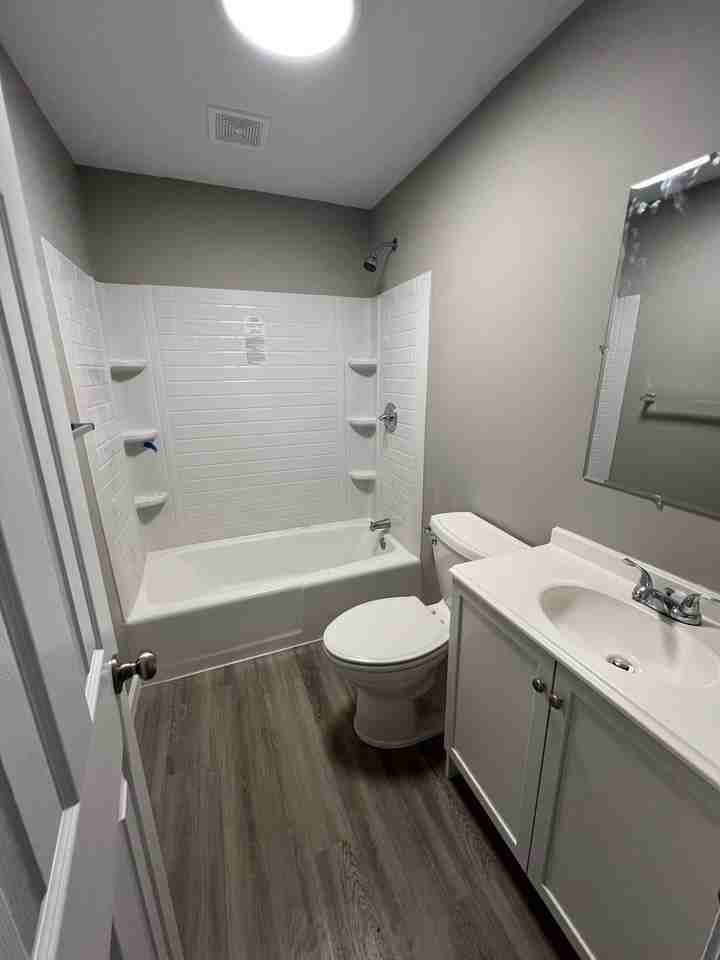 422 E Mill St #B - Photo 6 of 11