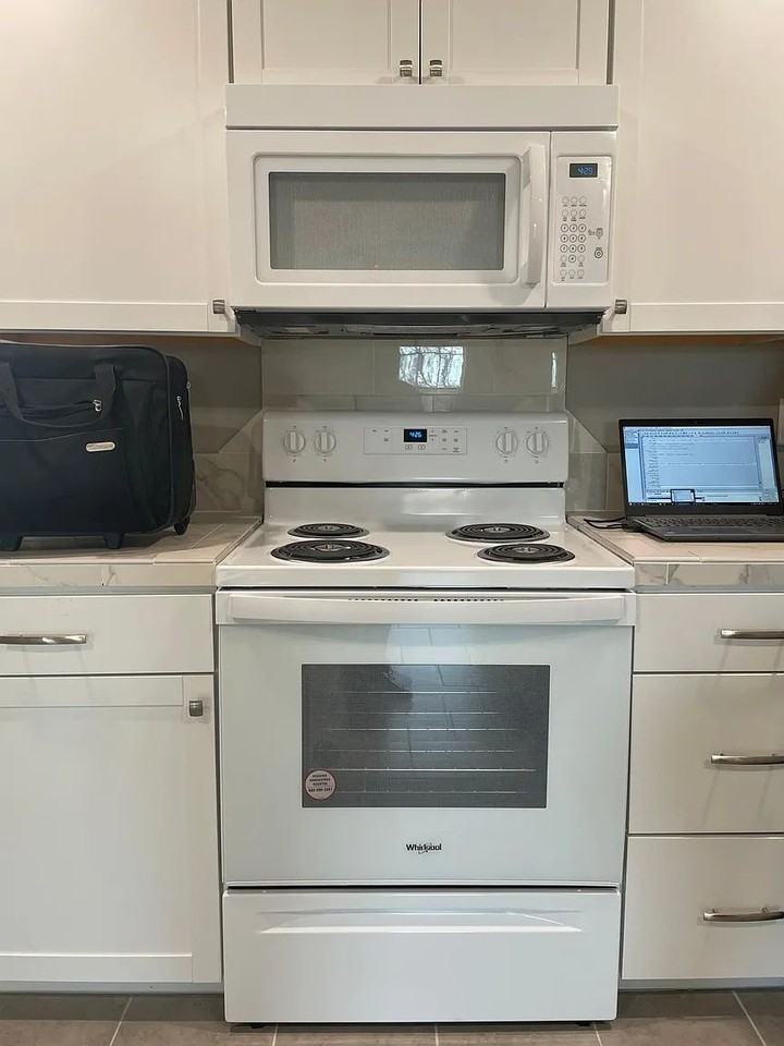 511 N Main St #B - Photo 5 of 14