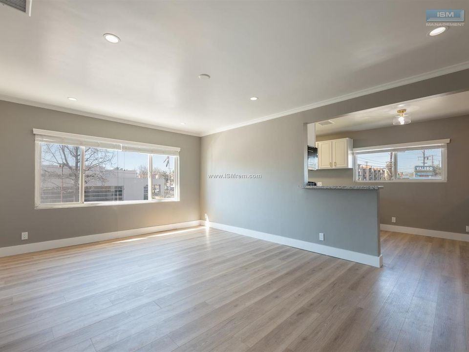 14857 Hartsook Apartments - Photo 3 of 43