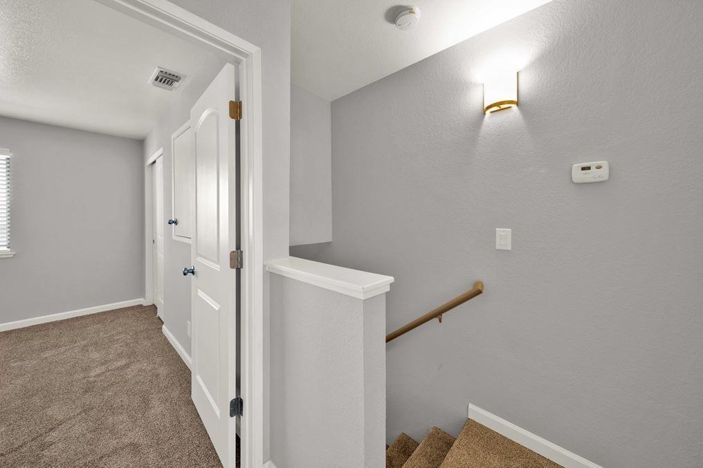 Heather Ridge Apartments - Photo 5 of 12