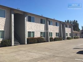 featured image of 321 Lake Blvd