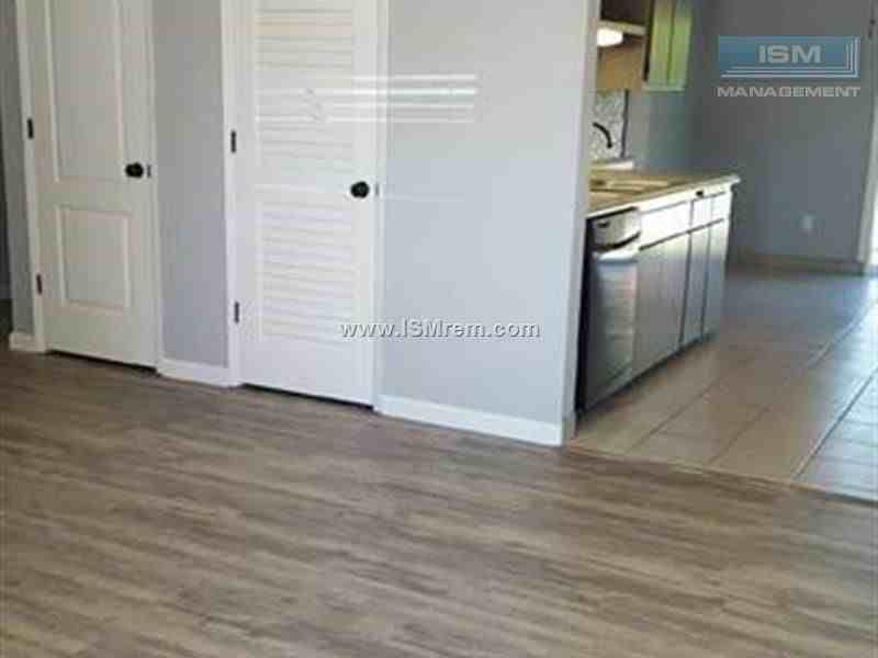 Lake Boulevard Apartment Homes - Photo 5 of 9