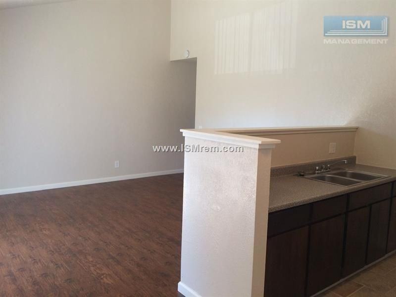 Parkwood Apartments - Photo 4 of 14