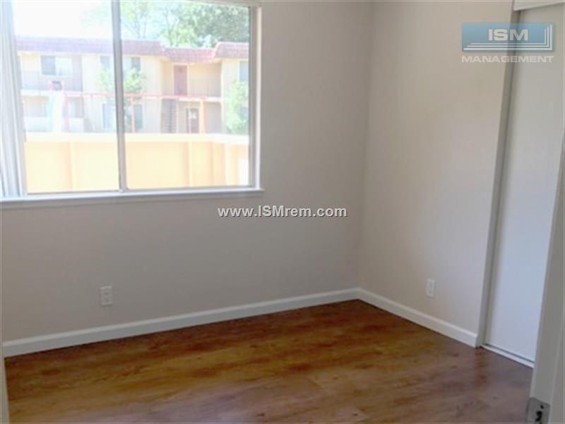 Delta Village Apartments - Photo 5 of 11