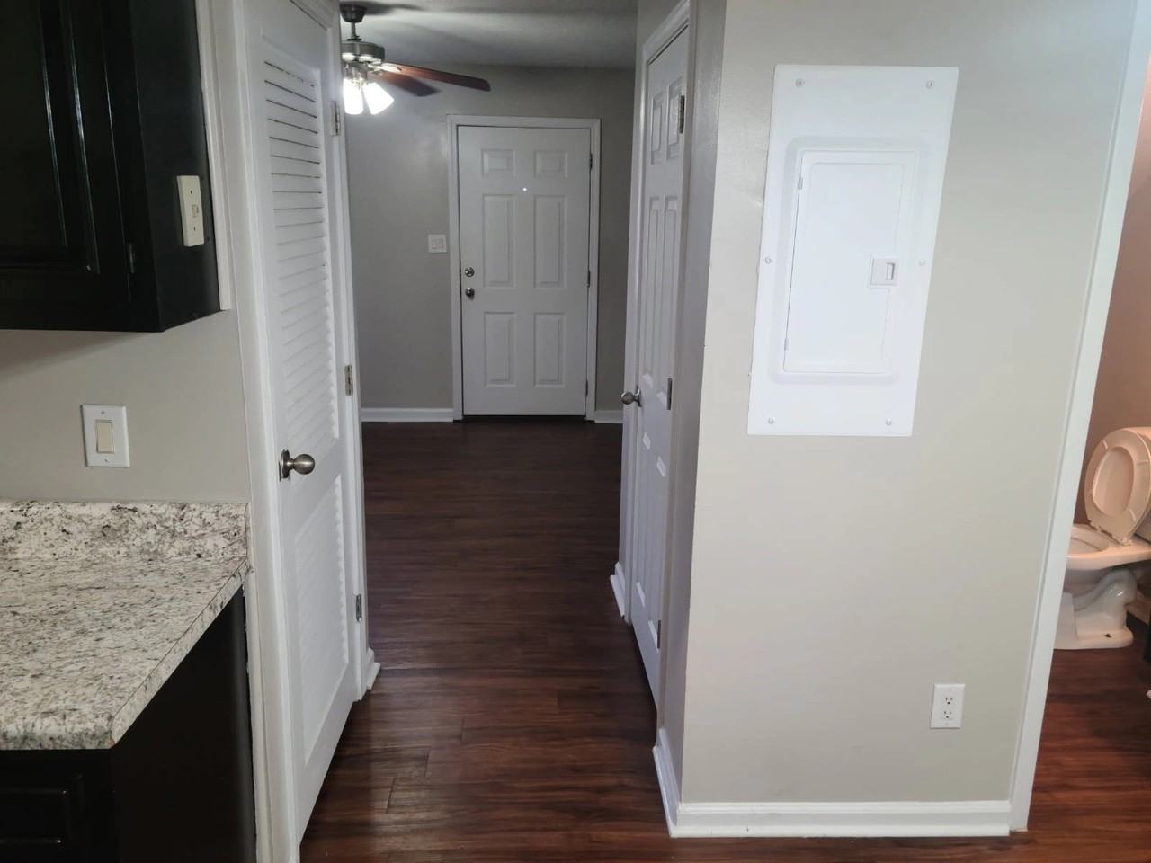 Charleston Square Townhomes - Photo 3 of 50