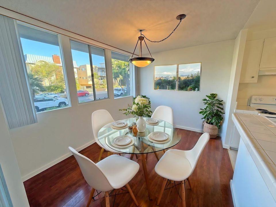 11936 Darlington Ave - Photo 7 of 50