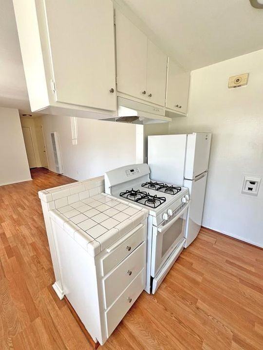 12716 Venice Blvd - Photo 6 of 44