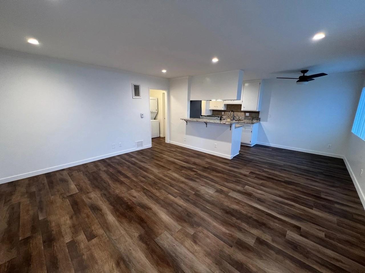 12716 Venice Blvd - Photo 3 of 50