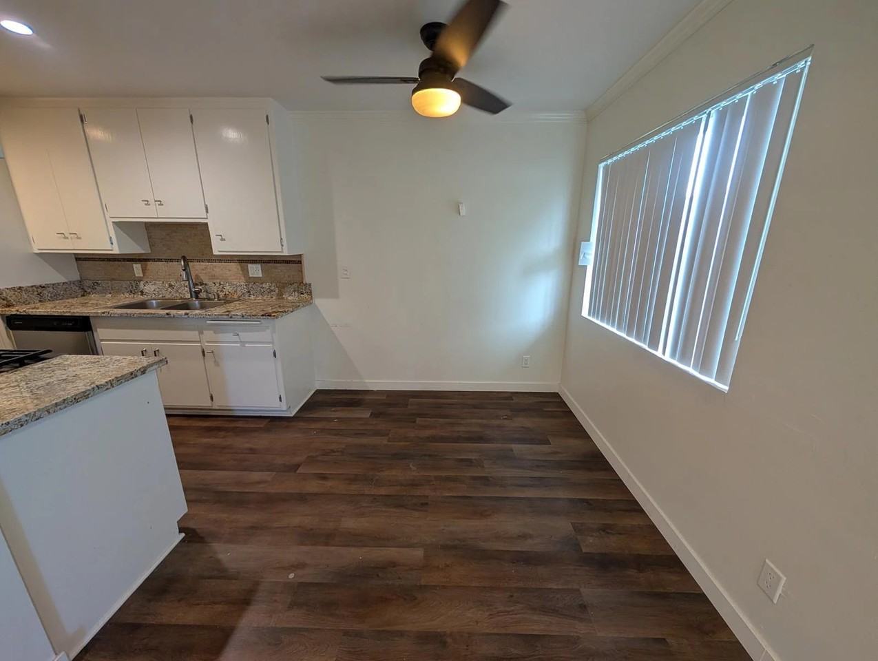 12716 Venice Blvd - Photo 6 of 50