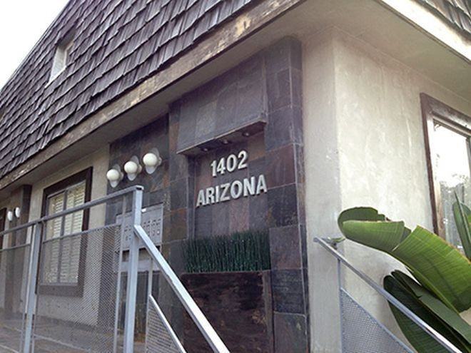 1402 Arizona - Photo 3 of 29