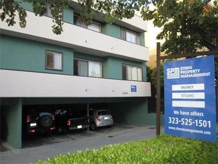 1824 Manning Ave - Photo 4 of 50
