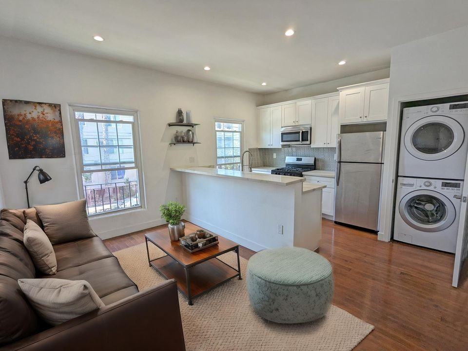 2801 San Marino Street - Photo 6 of 50