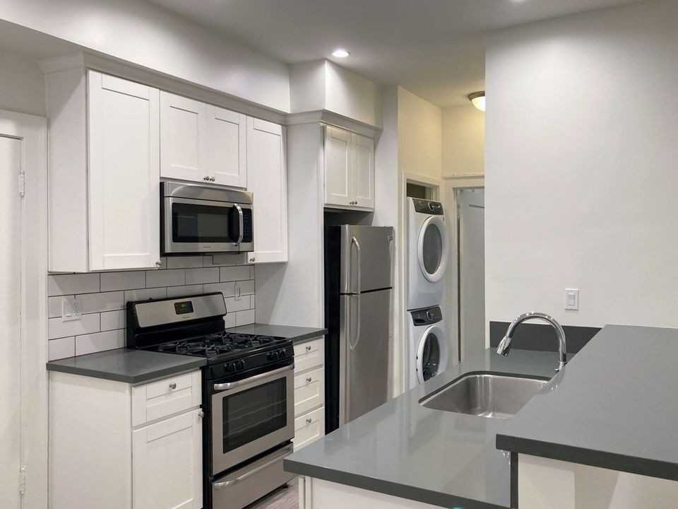 2801 San Marino Street - Photo 7 of 50