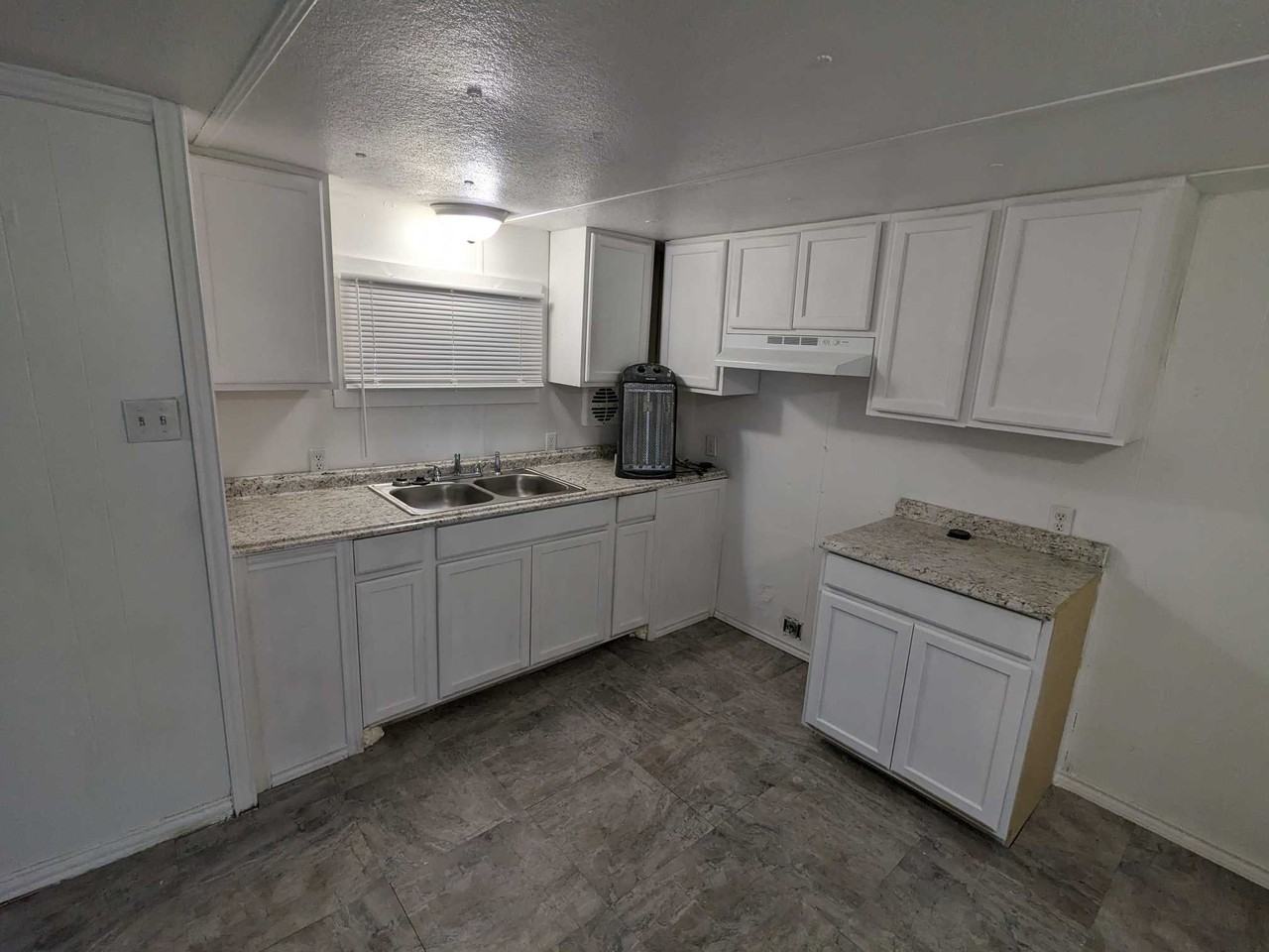 195 Fernwood Dr #NA - Photo 2 of 17