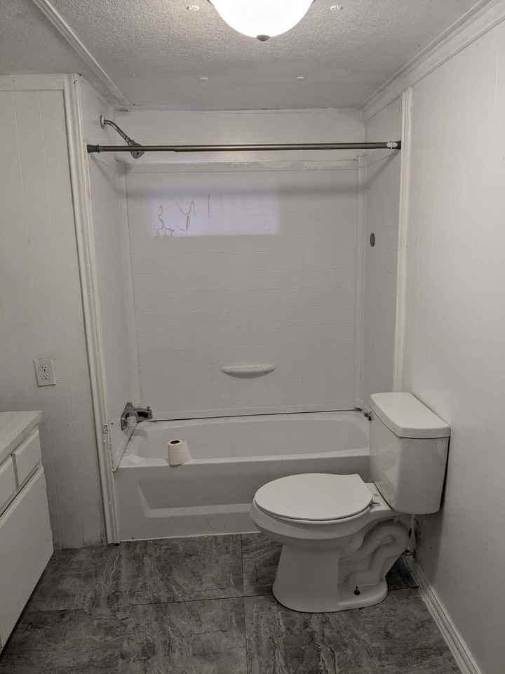 195 Fernwood Dr #NA - Photo 5 of 17