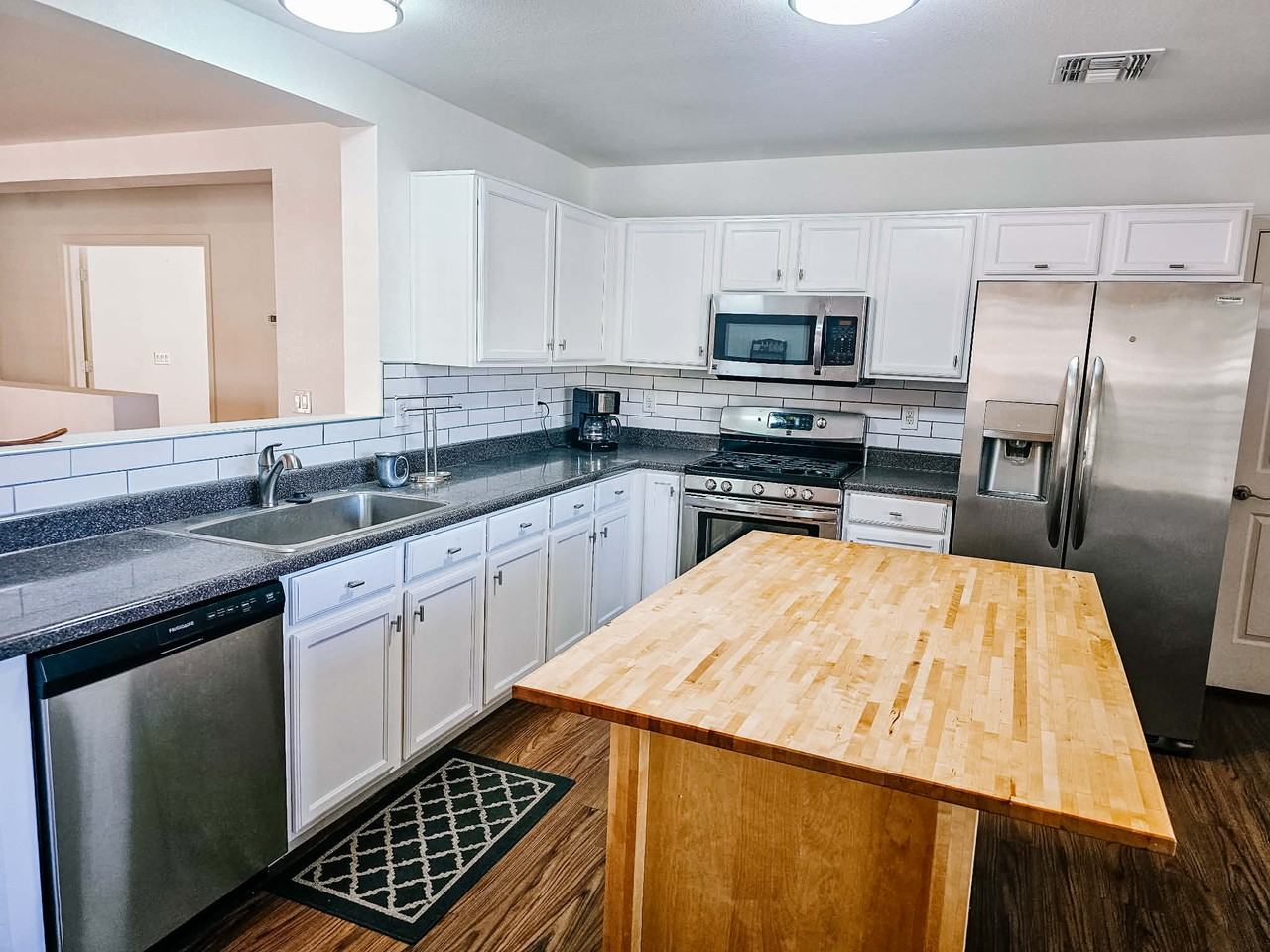 3552 N Riverhaven Dr #NA - Photo 2 of 20