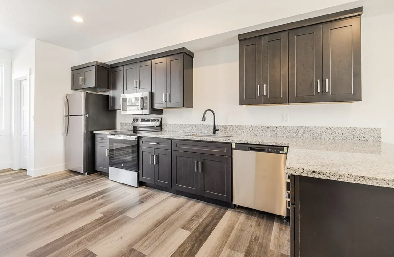 5856 Se 18th St #5856 - Photo 4 of 22