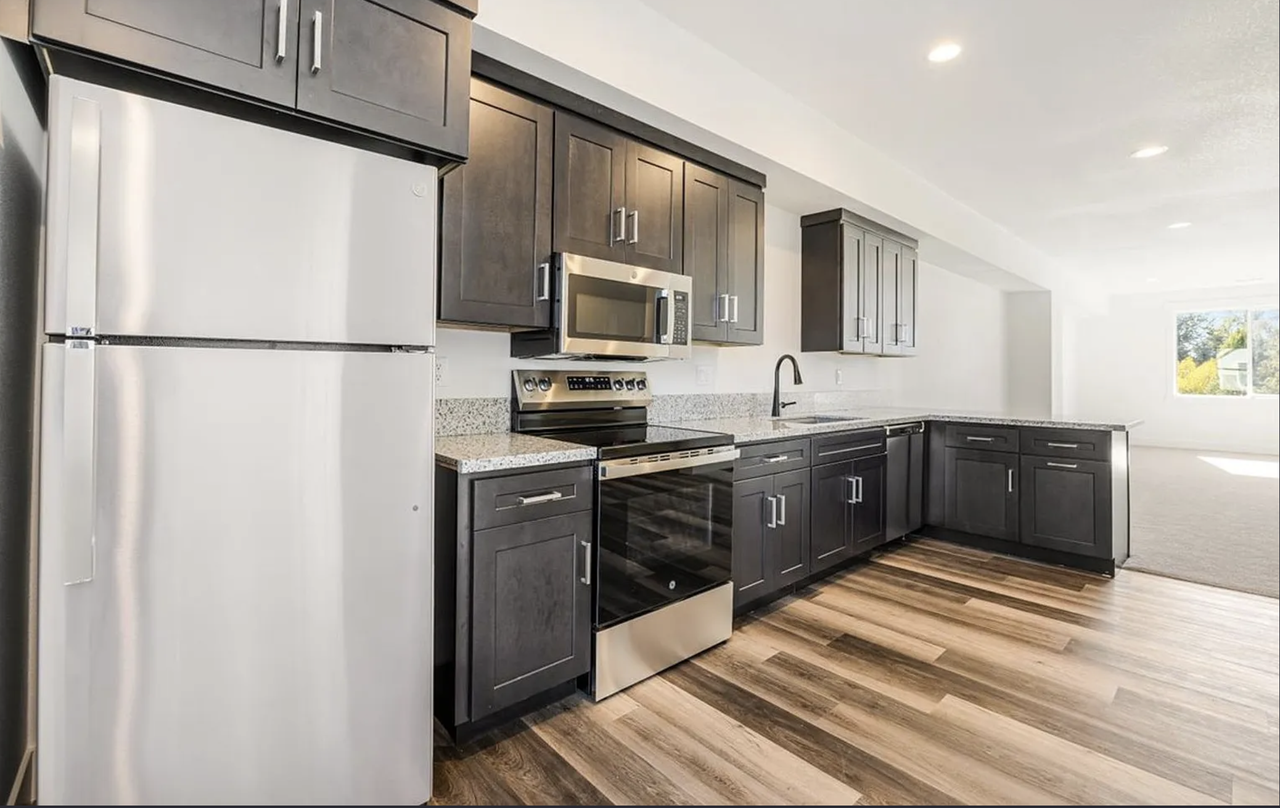 5856 Se 18th St #5856 - Photo 5 of 22