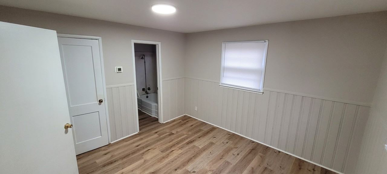 903 Martin St #B - Photo 6 of 8