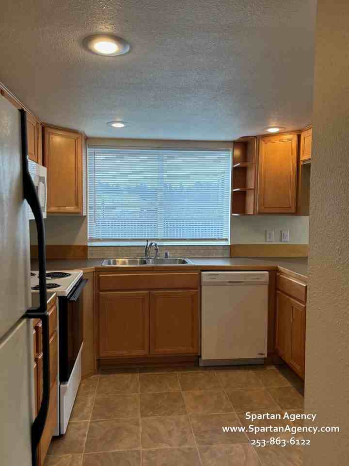 5513 108th Avenue Ct E #5513 - Photo 2 of 14