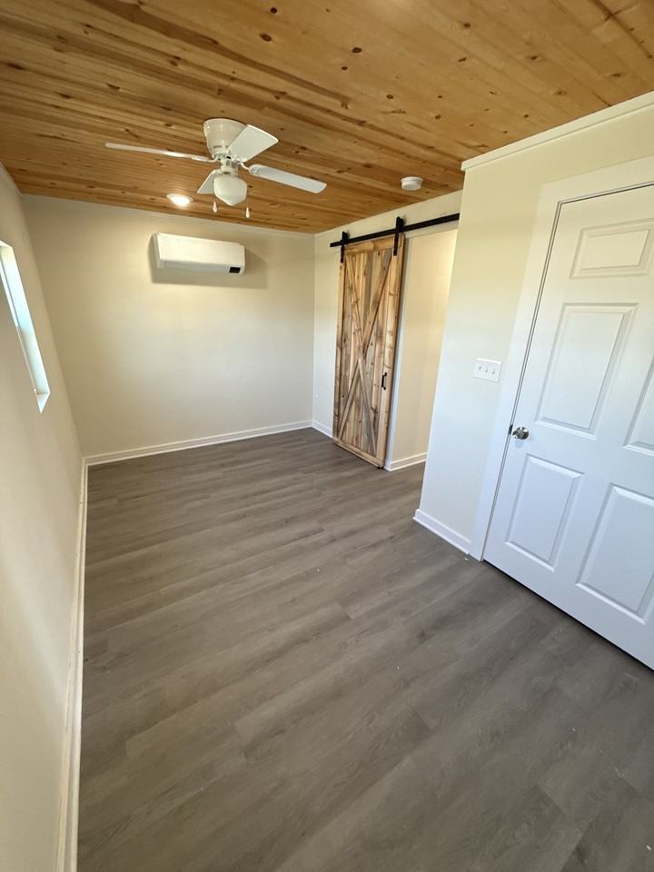 289 Private Road 8169 #1 - Photo 5 of 6