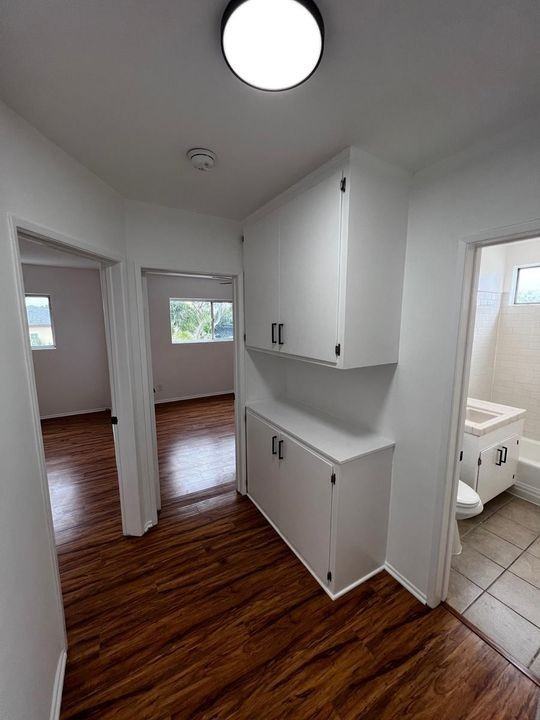 4159 Elenda St - Photo 7 of 50