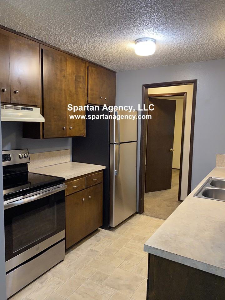 9816 116th St E #9816 - Photo 3 of 17