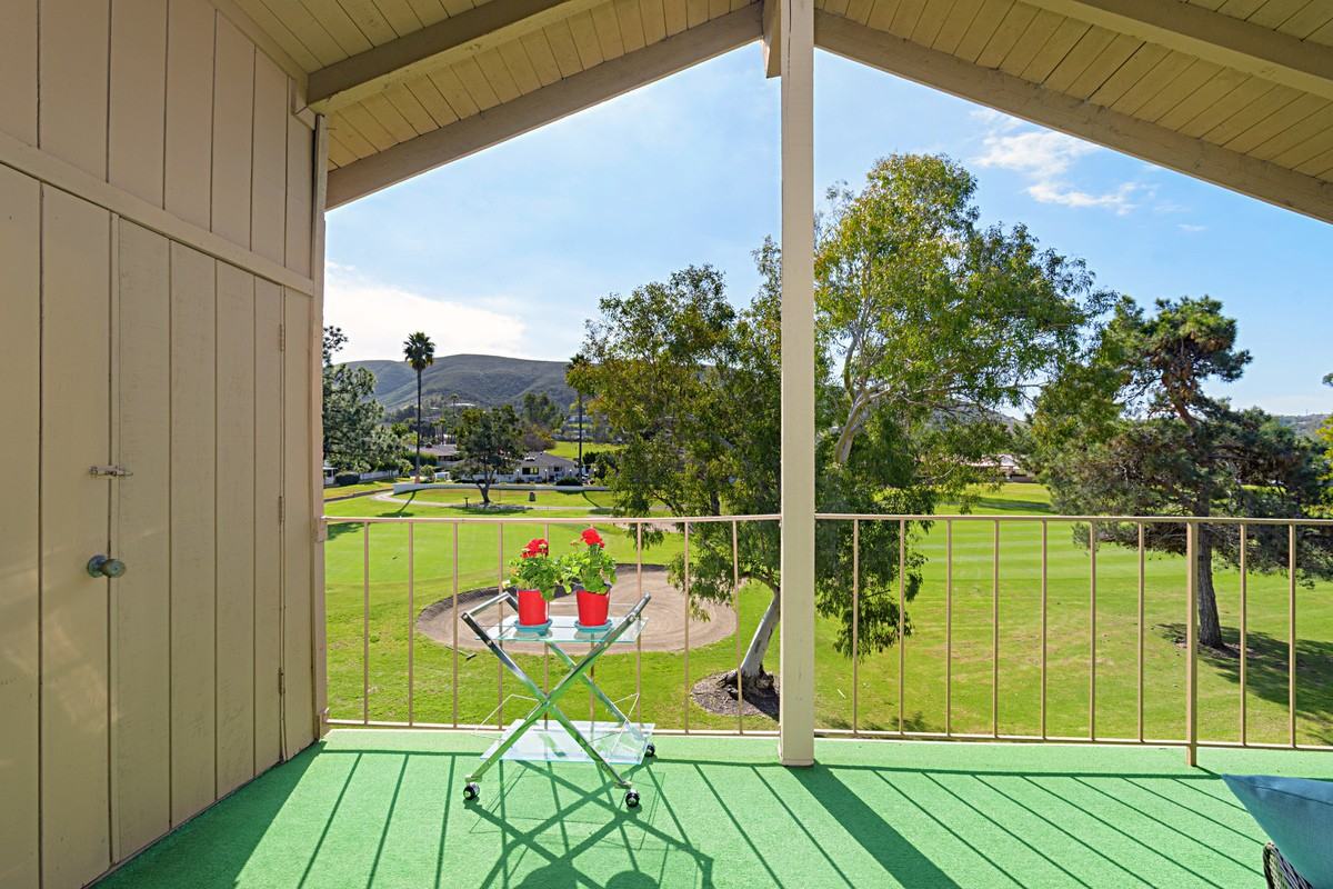 1880 Fairway Circle Dr #1880 - Photo 4 of 32