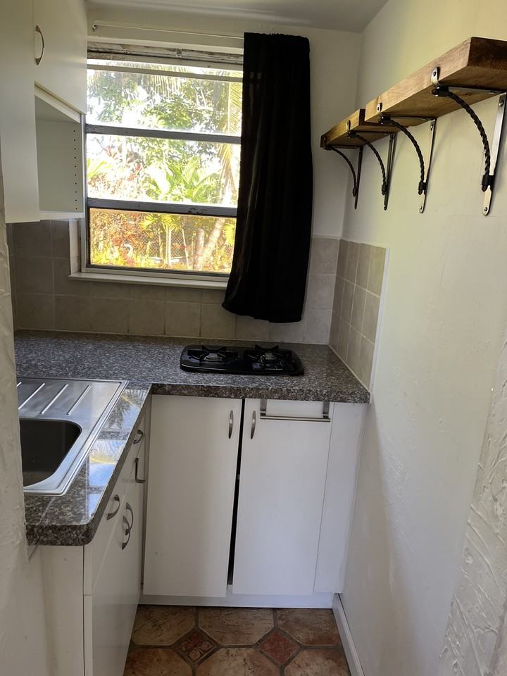 9400 Sw 15th St #NA - Photo 4 of 12