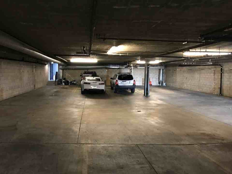520 N Virgil Ave - Photo 3 of 45