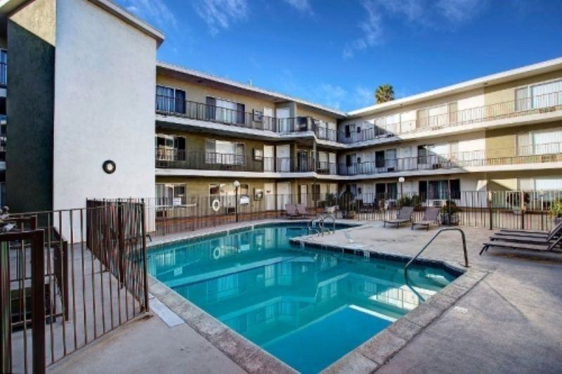 5307 Sepulveda Blvd. - Photo 4 of 48