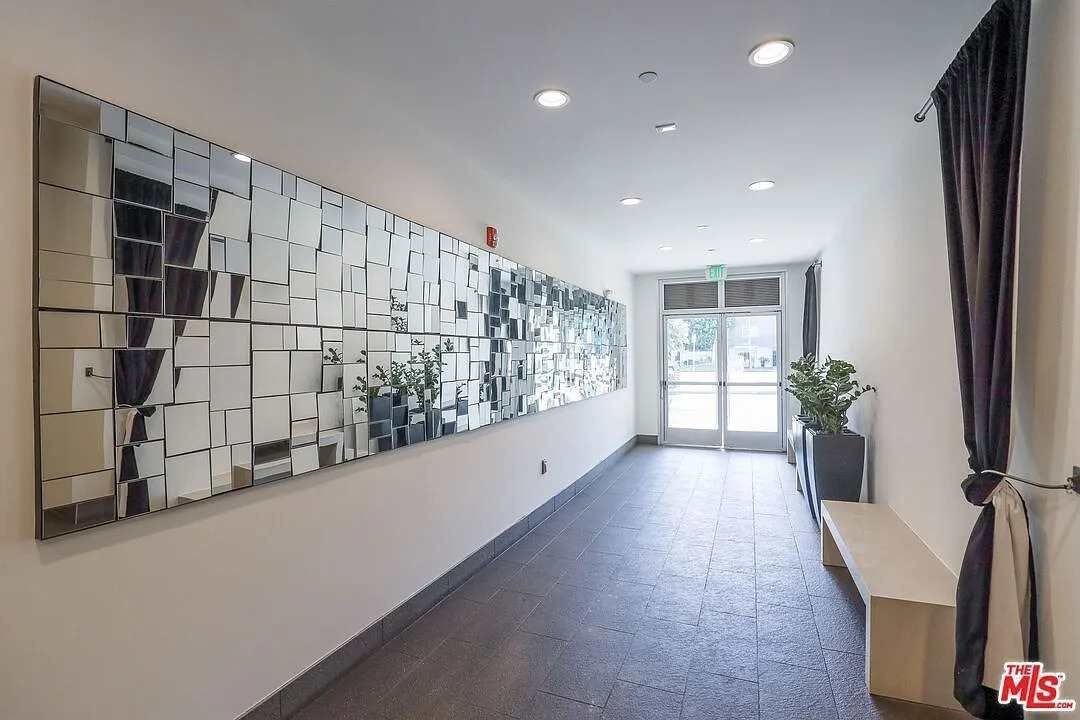 5308 Sepulveda Blvd - Photo 4 of 50