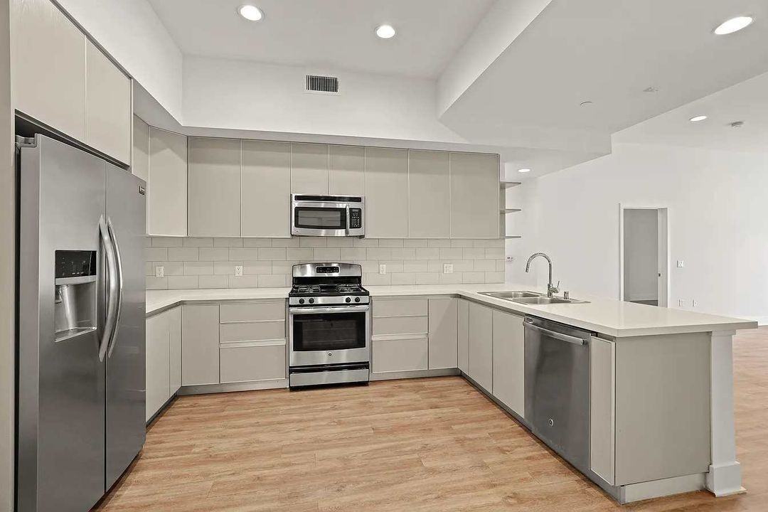 5308 Sepulveda Blvd - Photo 7 of 50