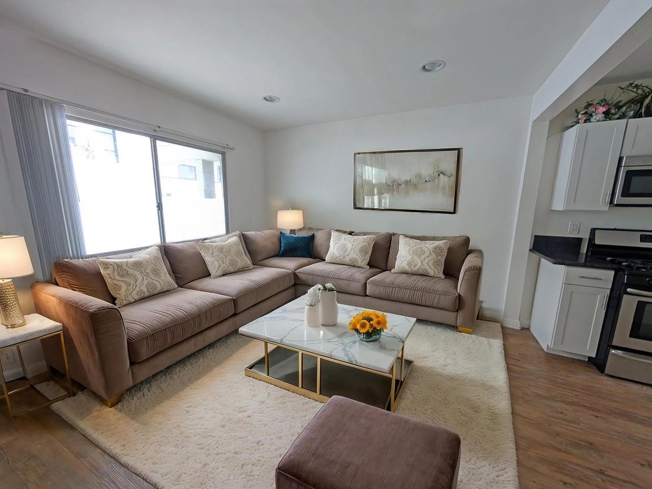 1248 N. Las Palmas - Photo 5 of 43