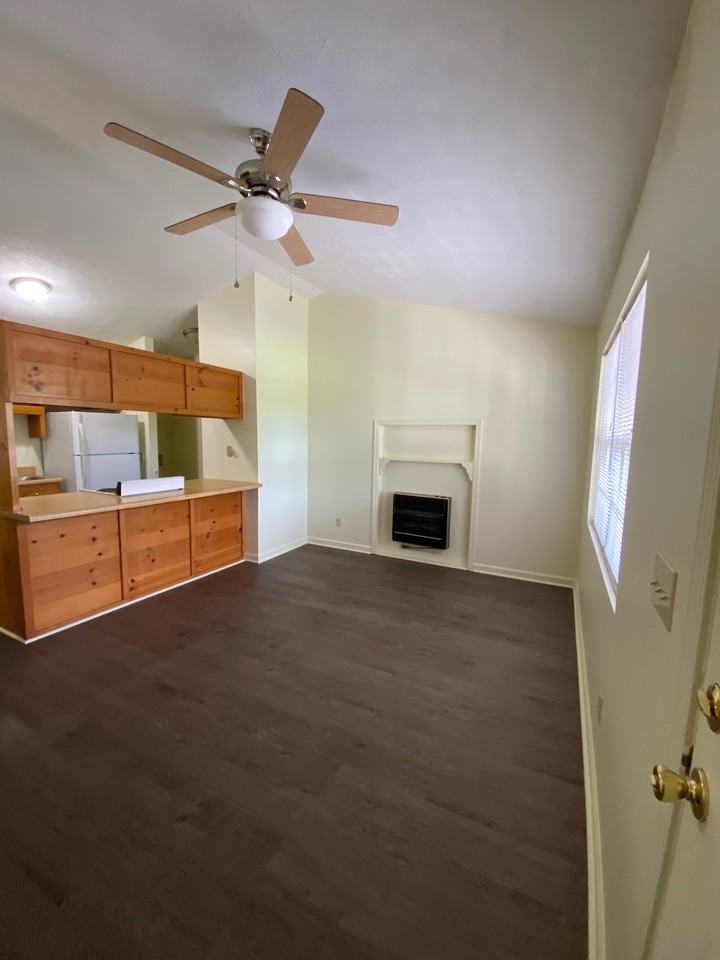 145 Knight Rd #4 - Photo 2 of 10