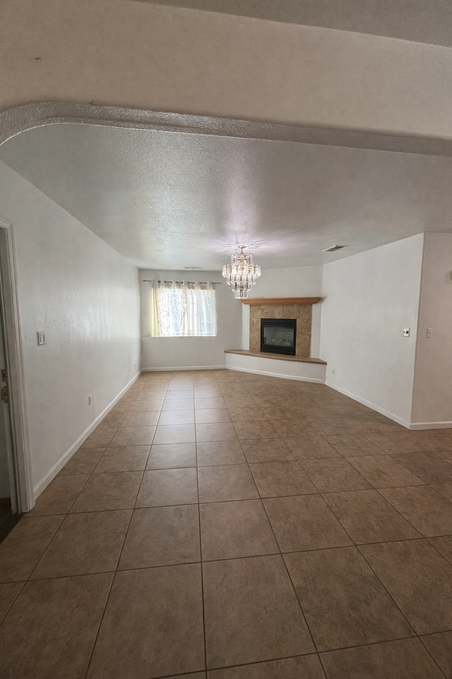 107 S Cottage St #NA - Photo 5 of 16