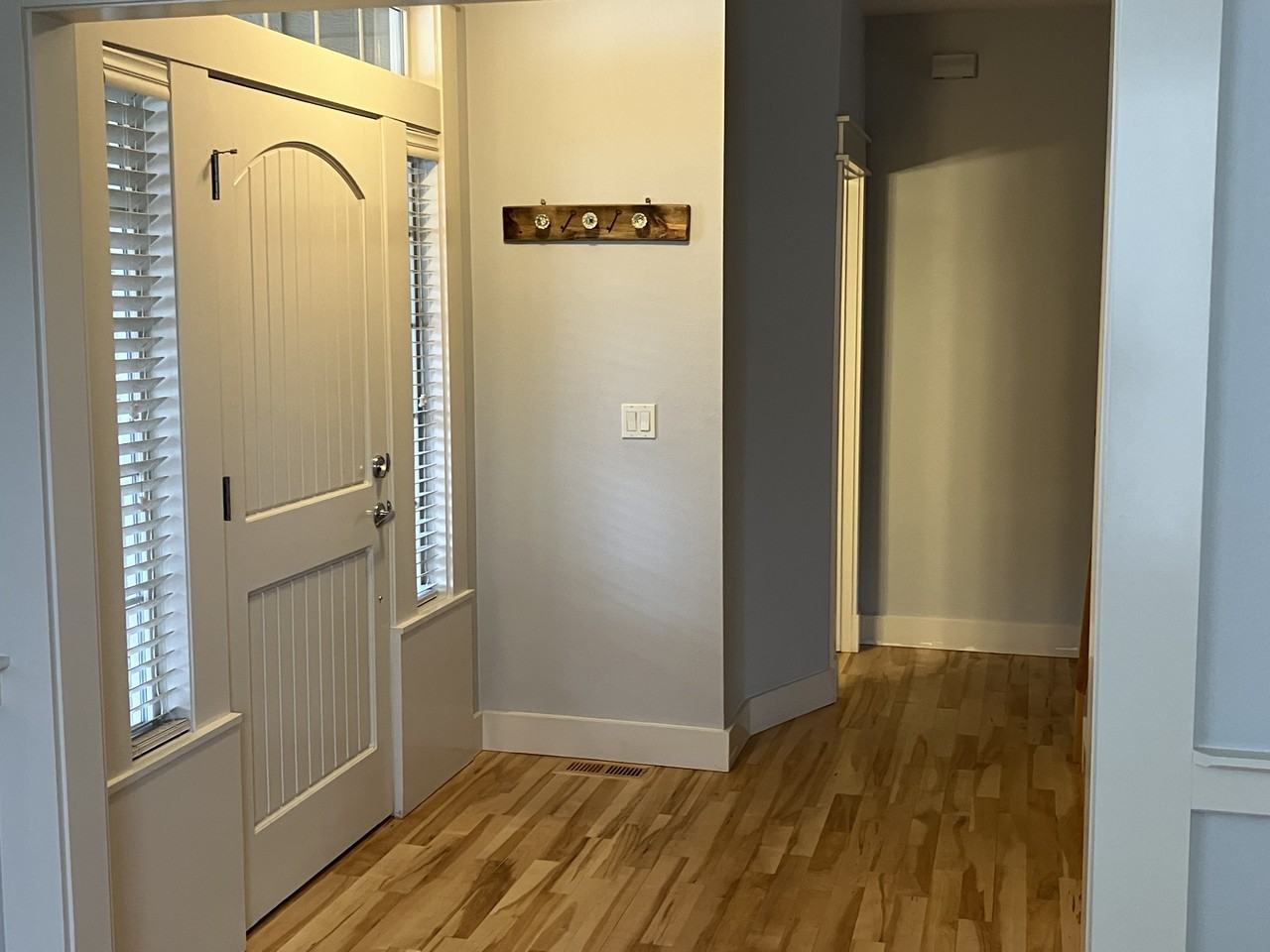 1074 N Caledonia Pl #NA - Photo 3 of 17