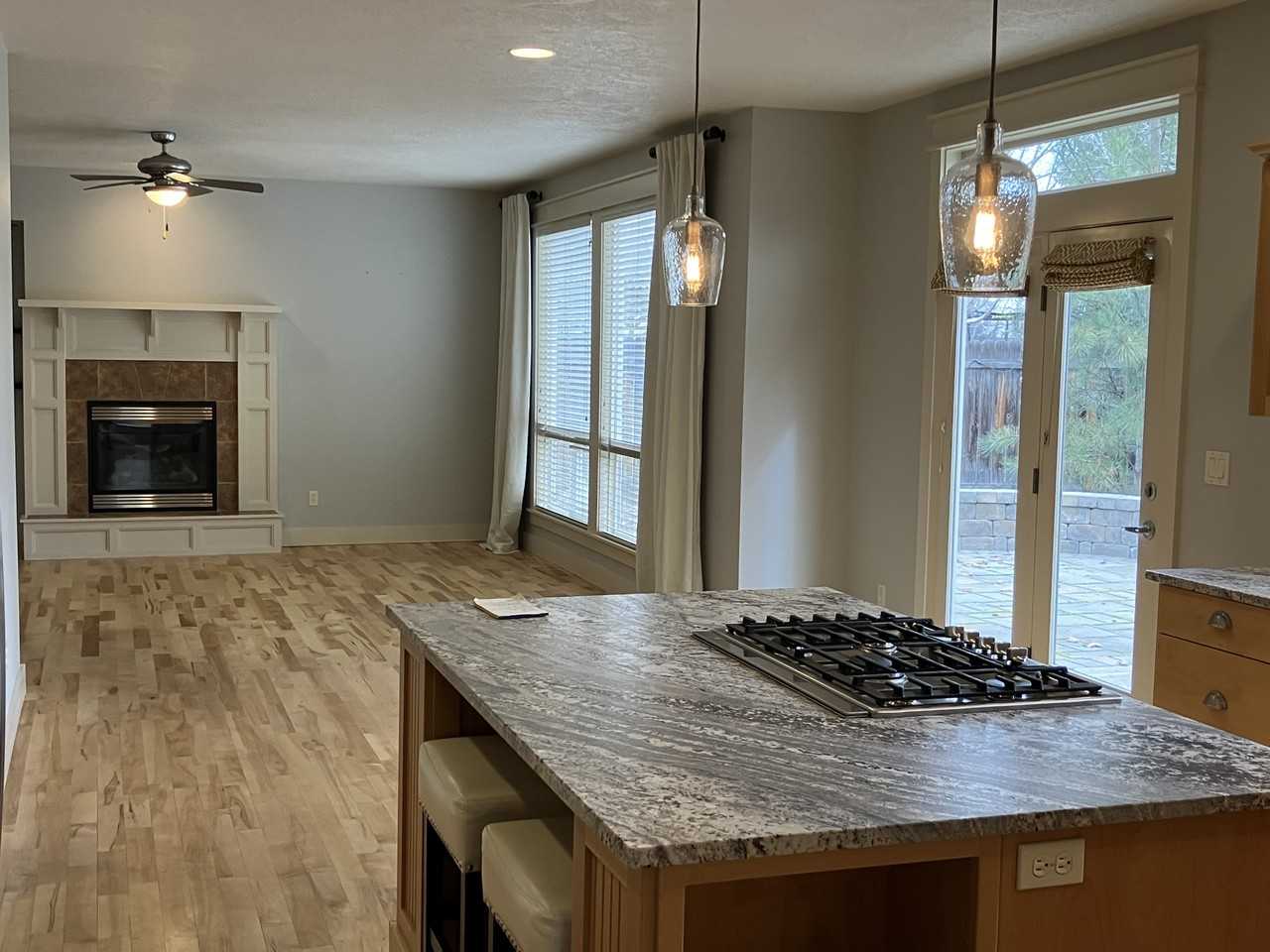 1074 N Caledonia Pl #NA - Photo 6 of 17