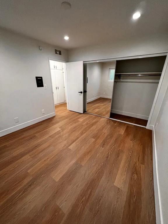 739 N Sweetzer Ave - Photo 3 of 25