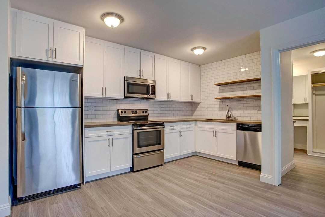 10760 Rose Ave. - Photo 6 of 50