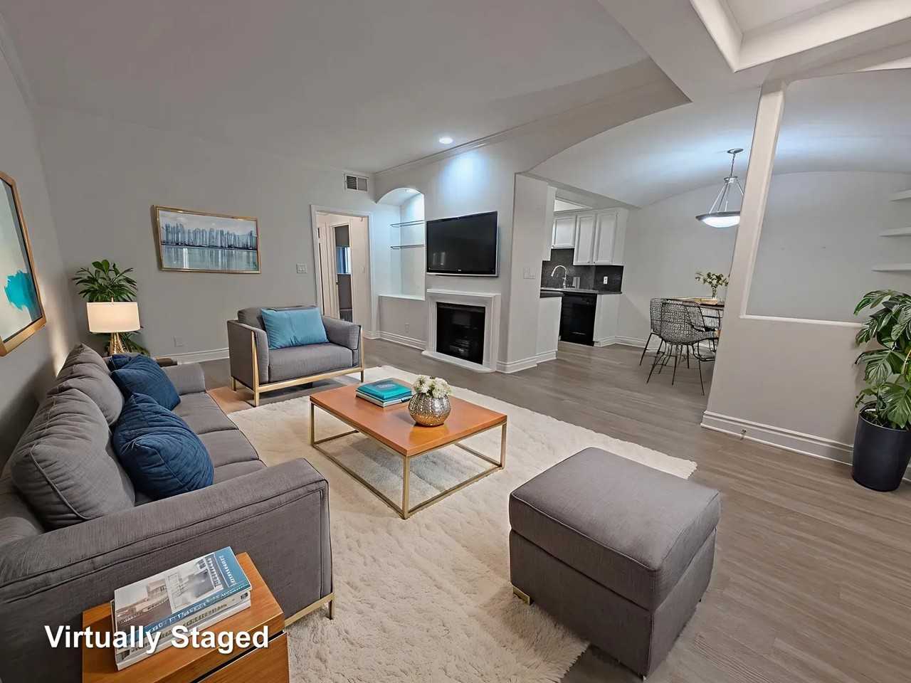 912 N Croft Ave - Photo 2 of 50