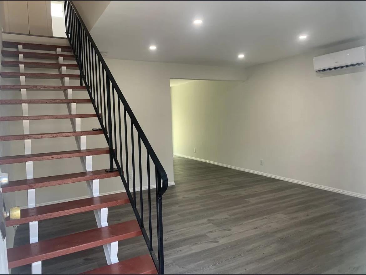 5653-5655.5 Willow Crest - Photo 6 of 14