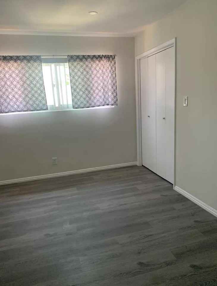 5653-5655.5 Willow Crest - Photo 7 of 14