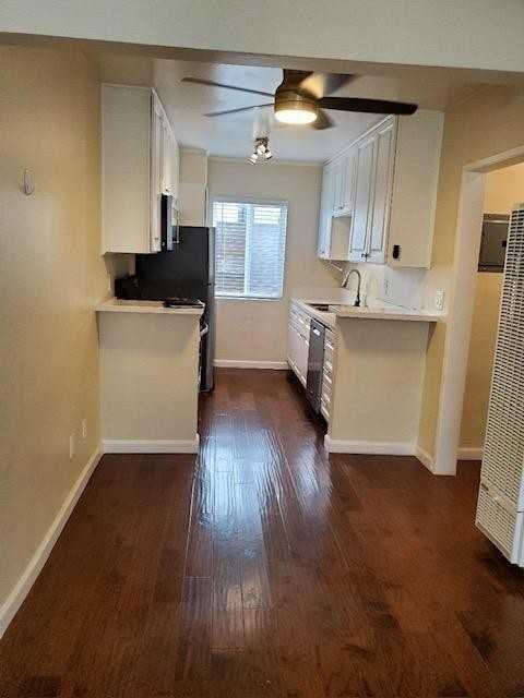 12618 Venice - Photo 3 of 24