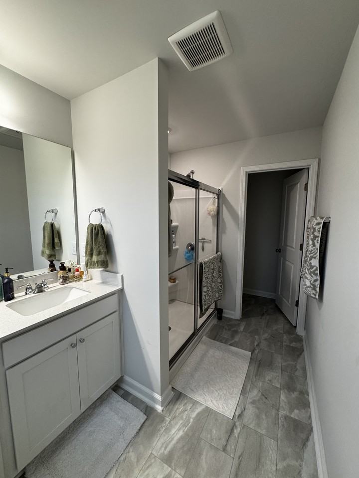 811 Falls Grove Trl #811 - Photo 2 of 15