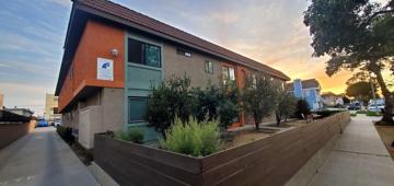 featured image of 1628 W 218th St