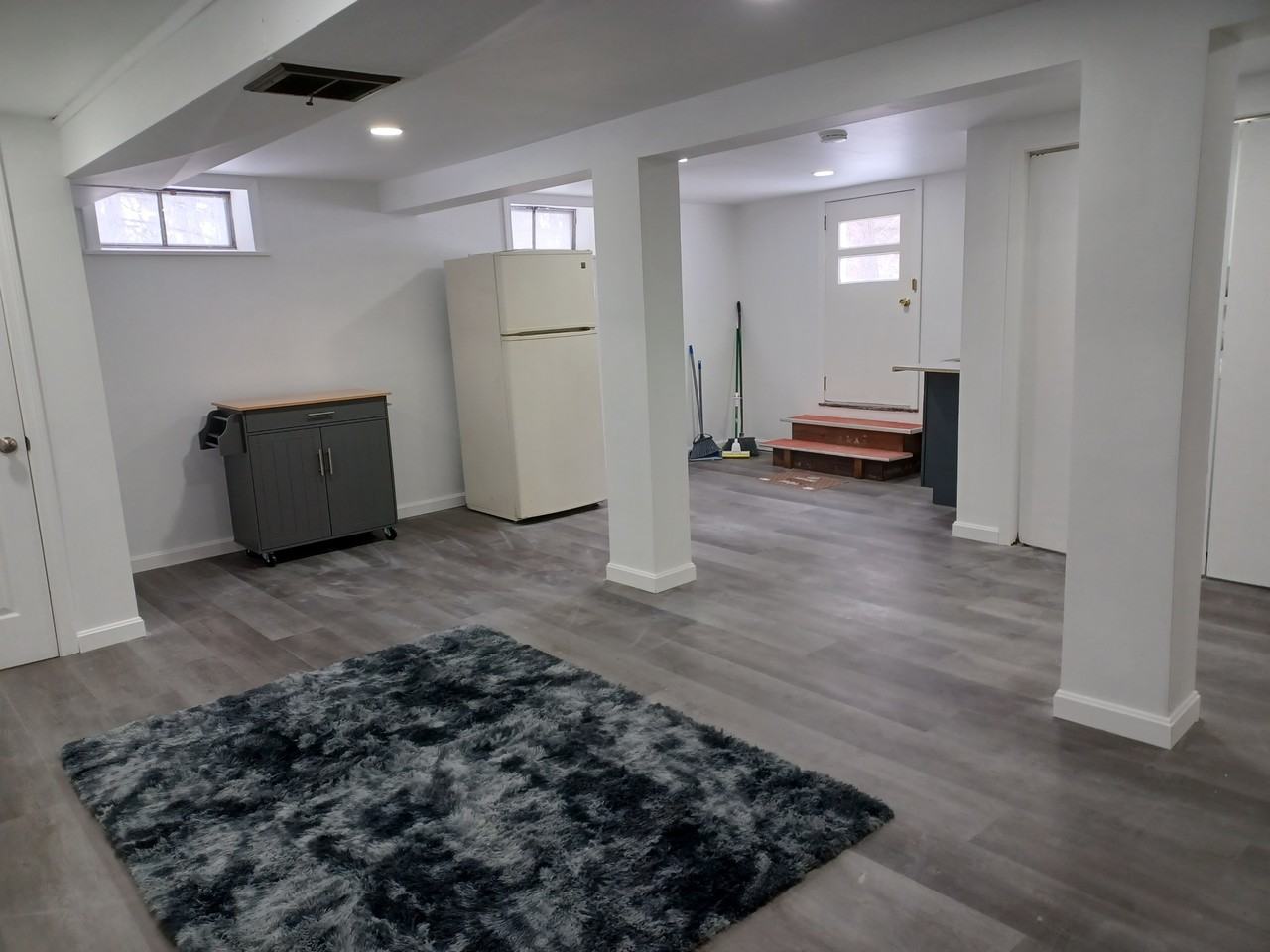 21 Forestdale Rd - Photo 7 of 11