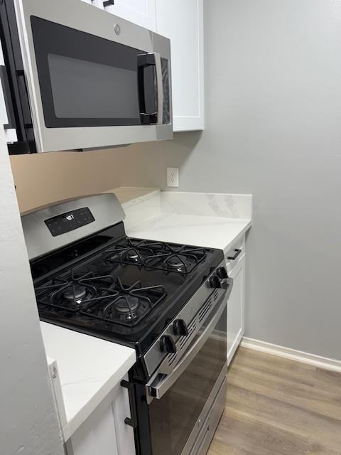 10560 Haddon Ave - Photo 7 of 50