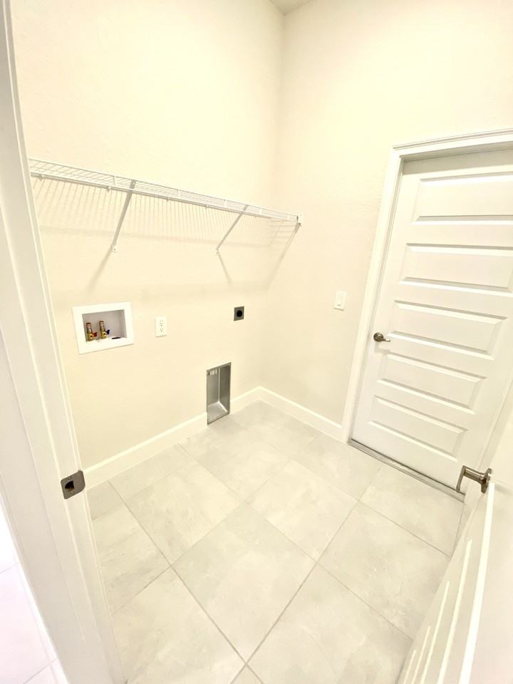 4494 Nw 2nd Ave #NA - Photo 3 of 10