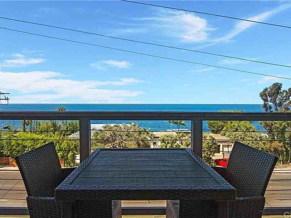 222 Arch St - Photo 6 of 47